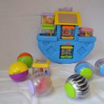 R26081 Fisher Price Schommelark